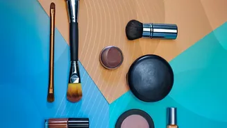 The 2026 Makeup Formula Is Brown, Blushy And Glossy