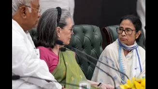 Join Hands With Congress, Fight Back: Sonia's Message To Mamata As TMC MPs Desert Party