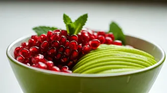 The Cleanest Pomegranate Green Apple Bowl Recipe Out