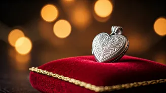 Hrithik Roshan's Life: A Look at His Relationships