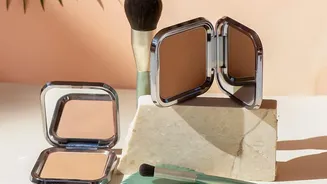 Indian Makeup Is Pairing Peach Cheeks With Skin-Like Bases For An Easy, Fresh-Faced Beauty Look