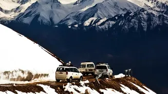How To Handle High Altitude And Late Monsoon Conditions On The Manali-Leh Highway