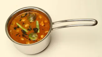 The easy way to cook ridge gourd soup