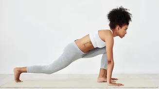 Stretching 101: 5 easy exercises for daily relaxation