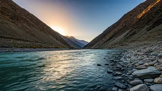 Indus River Banks Buzzing High With Ancient Chants This Summer