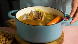 Guia completo do caldo caseiro: aprenda a fazer e congelar