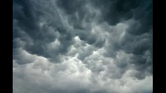Low-Pressure Area Over Northeast Madhya Pradesh Brings Rain to Gujarat