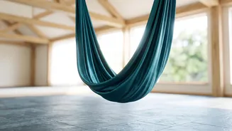 Aerial Yoga Can Make Some Movements Feel Lighter And Others More Demanding: What It Means In Practice