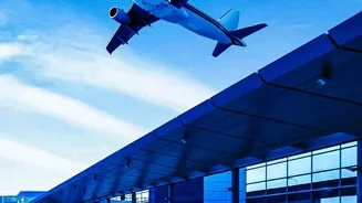 Holiday Payment Decisions Matter: UPI And Credit Cards Compared For Everyday Travel