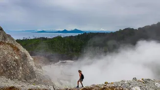 Why hikers love Papua New Guinea's volcanic mountains