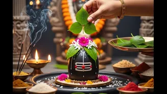 Before Sawan Begins, Know The Right Way To Offer Belpatra On Shivling And Its Benefits