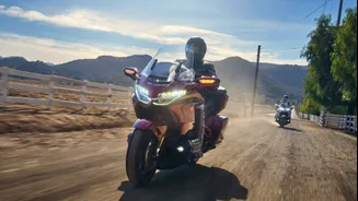 Honda Gold Wing Tour 50th Anniversary chega ao Brasil por R$ 304 mil