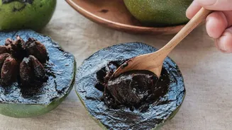 Meet the chocolate pudding fruit: Black sapote