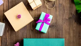10 Useful Gifts You Can Arrange Without Visiting a Shopping Mall
