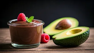 This Decadent Chocolate Pudding Hack Uses Ripe Avocado Secretly