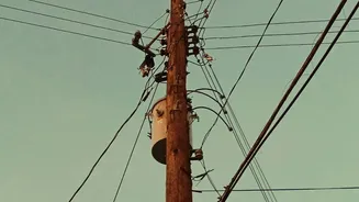 Low cost seismic network sensors offer early earthquake warnings on city smartphones