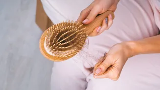 Canetas emagrecedoras e queda de cabelo: por que isso acontece e o que realmente pode ajudar?