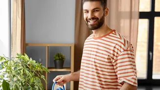 Humid Weather Changes How Much Water Indoor Plants Really Need