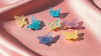 Butterfly Clips Are Back: Your Ultimate Guide to Effortless & Chic Hairstyling