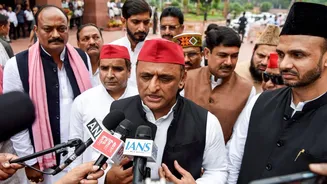 'Anger Visible Now, Call For Revolution Rising': Akhilesh Yadav on Cockroach Party's 'Chalo Sansad' March