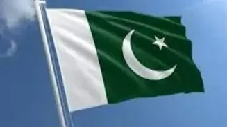 Pakistan Defaults, IMF Returns. What’s Behind This Cycle? The Logic Explained