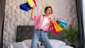 Festive Fashion Shopping: What To Verify Before Ordering Clothes Online