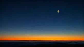 Wake Up Early To See Yellowish Saturn In Sky