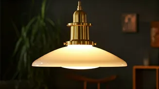 Modernist Vintage Lighting: Decorating Your Home