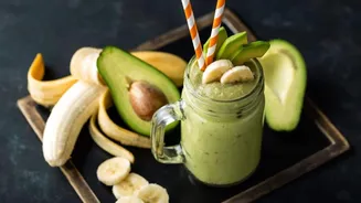 Avocado or banana: Which fruit has more fiber?