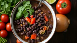 Delicious Vegetarian Black Bean Chili Recipe