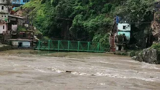 Kashmir flash floods hit Budgam Baramulla Bandipora, Meteorological Department warns