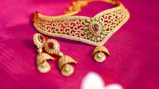 22K Or 24K Gold For Wedding Jewellery: What Should Buyers Consider?