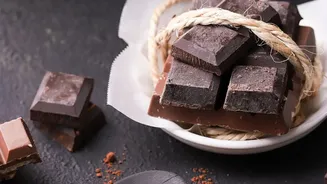 Clove Desserts: Pair Naturally With Apple, Chocolate And citrus, With With Cinnamon And Citrus As Natural Partners