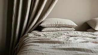 Linen Textures Are Giving Homes A Soft Upgrade