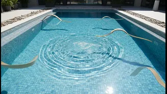 How amateur athletes use low-impact swimming and mobility drills for active muscle recovery