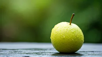 The Best Health Trick Involves Fresh Monsoon Pears