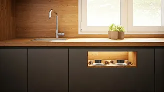 Built-In Feeding Areas Make Homes Cleaner And Cuter