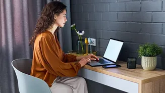 Asynchronous work routines give hybrid staff control over time by reducing video meetings