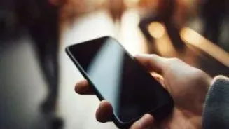 Mobile phones to be banned at major temples in Tamil Nadu: Minister S Ramesh