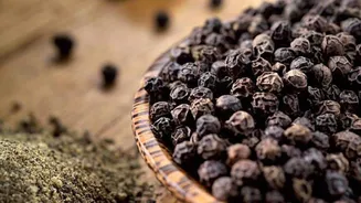 Why black pepper is linked to better brain health