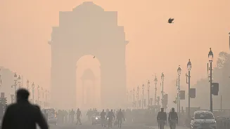 Yellow alert in Delhi amid cold wave; air quality remains very poor