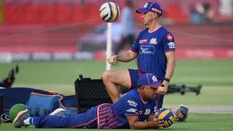 Mahela Jayawardene leaves Mumbai Indians