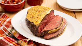 Picanha na brasa com crosta de queijo gouda e parmesão