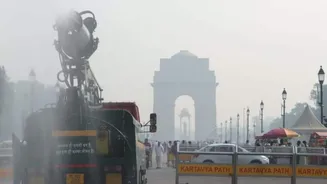 Delhi choked by toxic smog; AQI worsens to 461