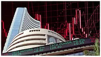 Sensex Slips For Second Day Amid Global Cues, Here's Why Banks & Oil Stocks Led The Market Fall