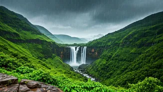Monsoon Chasing In Western Ghats Kicks Off For Eco Trekkers