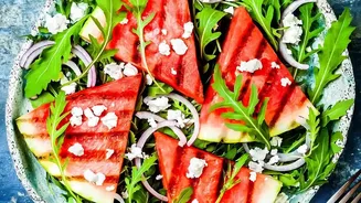 Fifteen Summer Dinners Pair Fibre-Rich Foods With Lower-Saturated-Fat Recipes