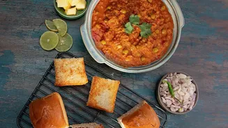 Cooked Food Outside The Fridge: What Monsoon Weather Means