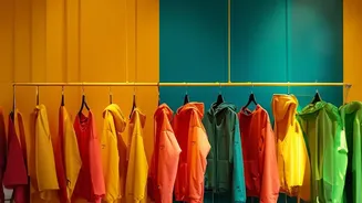Colour-Blocked Wall Art For Home Decor: Negative Space Comes Into Focus