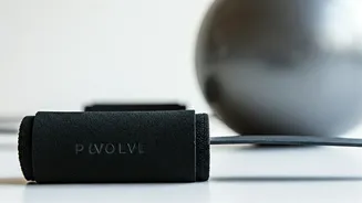 Jennifer Aniston's Core Secrets: Pvolve Band Moves